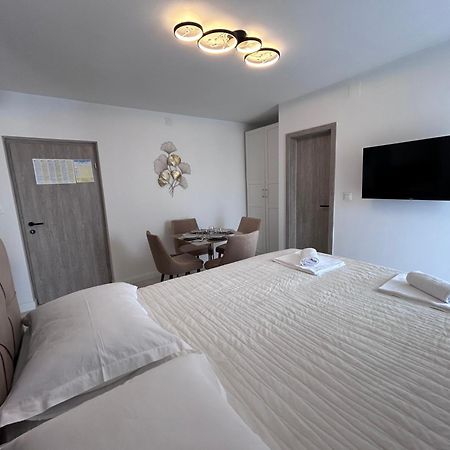 Apartmani Biokovo Makarska Eksteriør billede